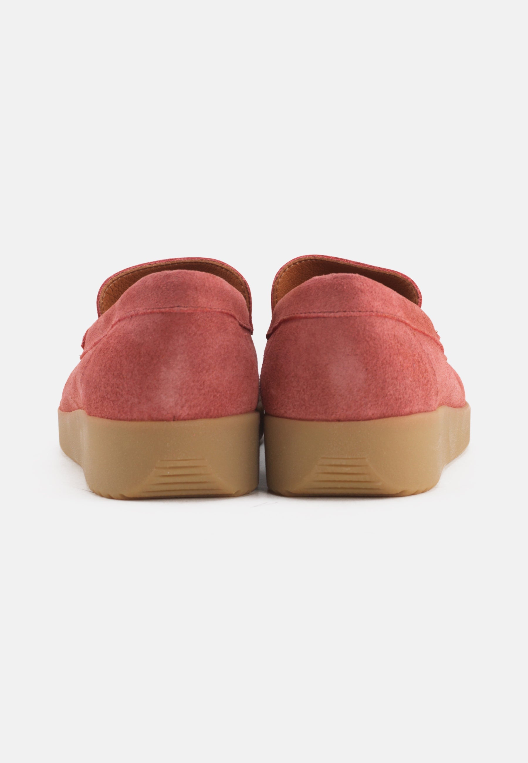 Elin Suede WR w Gum Sole