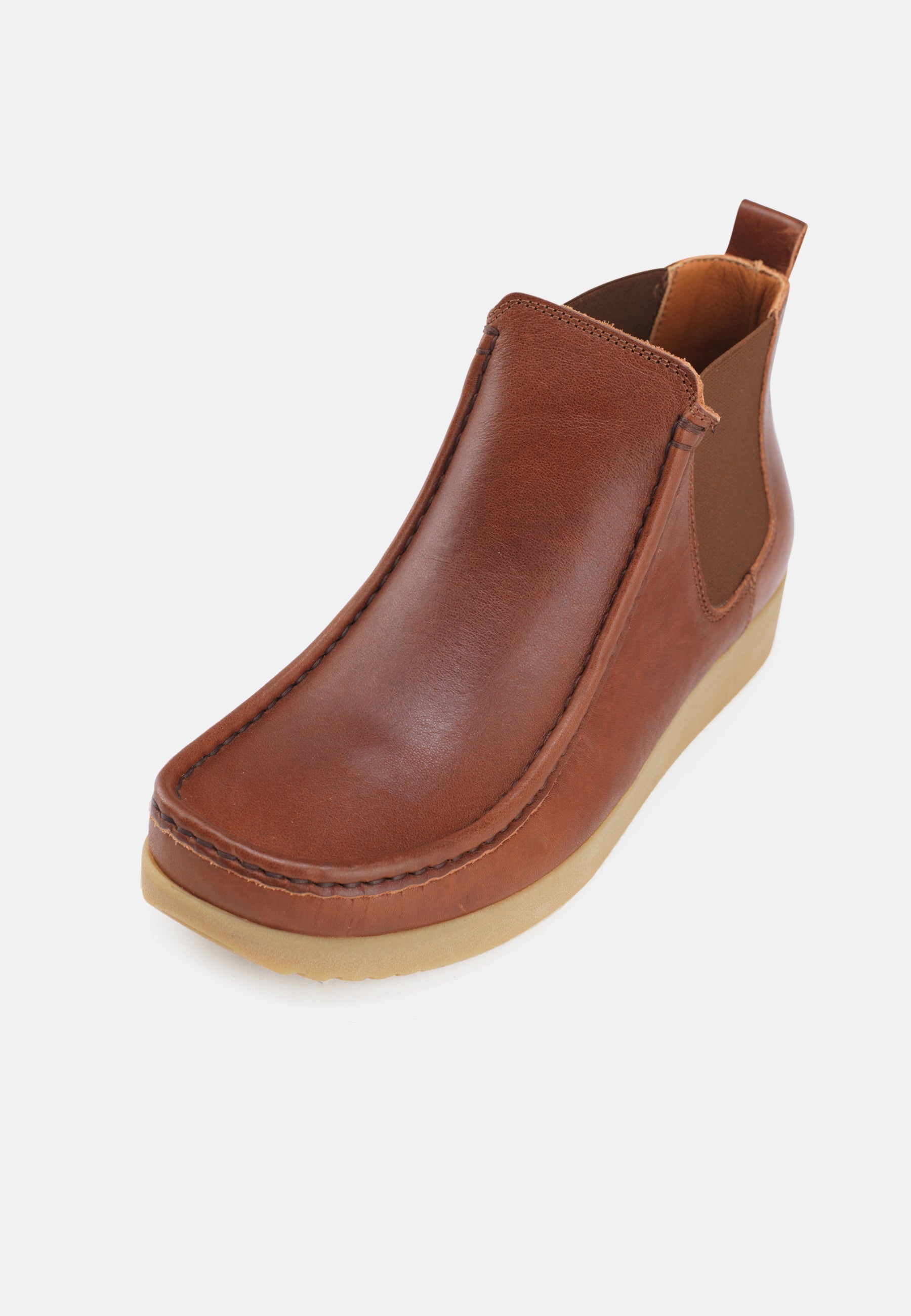 Ester Pull Up Leather - Gum Sole CF