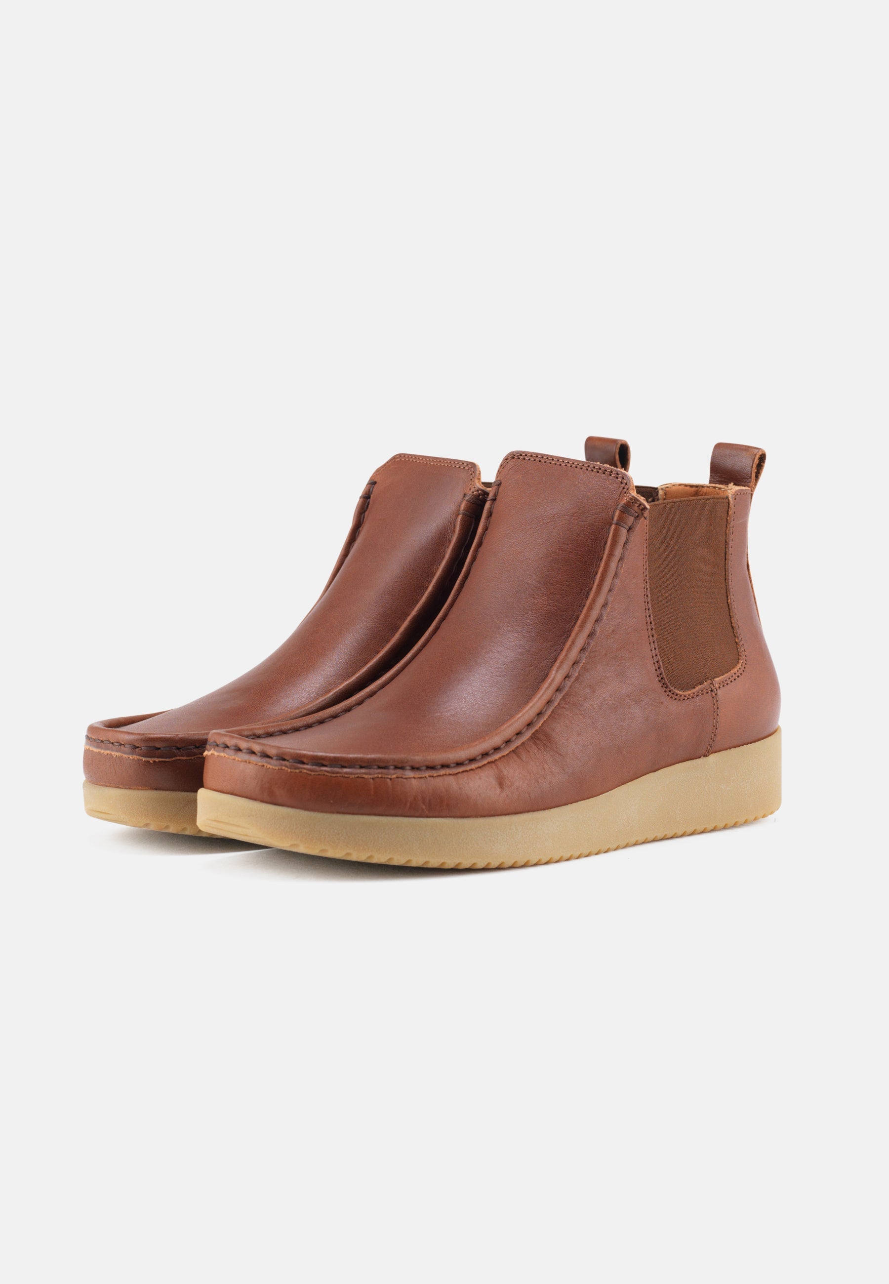 Ester Pull Up Leather - Gum Sole CF