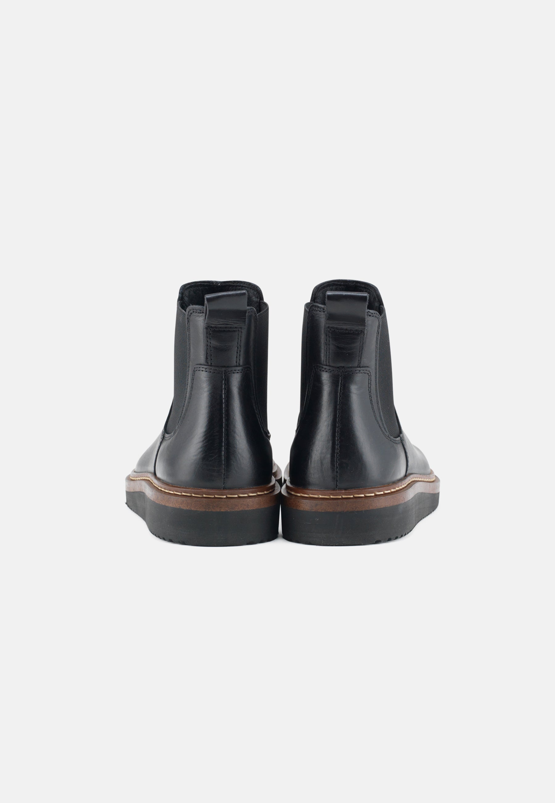 Gry Waxy Leather - Welted Sole CF