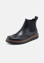 Gudrun Waxy Leather - Vegetable Tanned