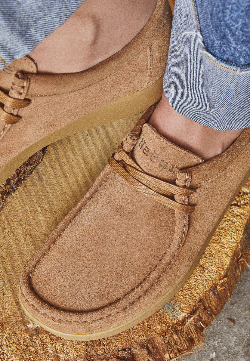 Alba - Chrome Free Suede with Gum Sole