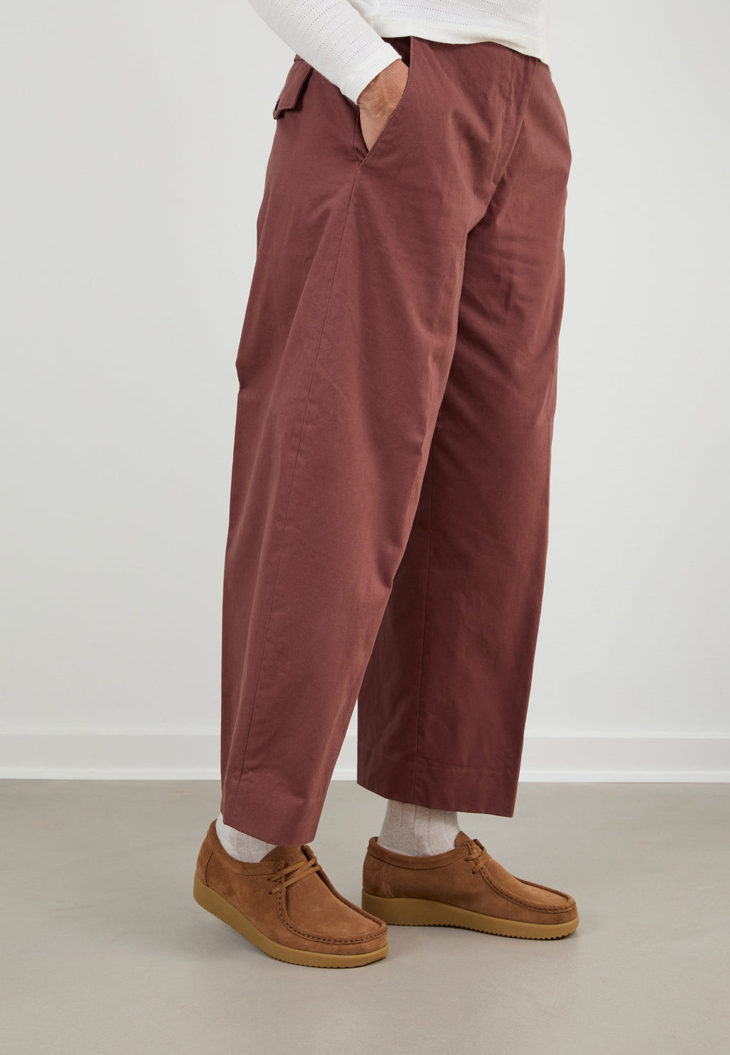 Alba - Chrome Free Suede with Gum Sole