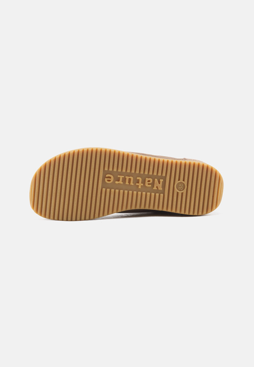 Anna Suede WR w Gum Sole