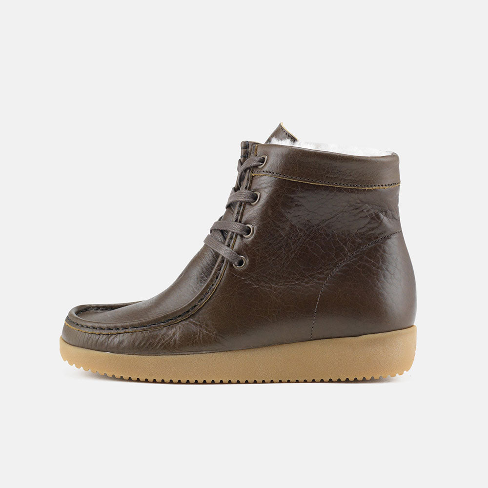 Asta Pull Up Leather - Gum Sole CF with Wool Lining