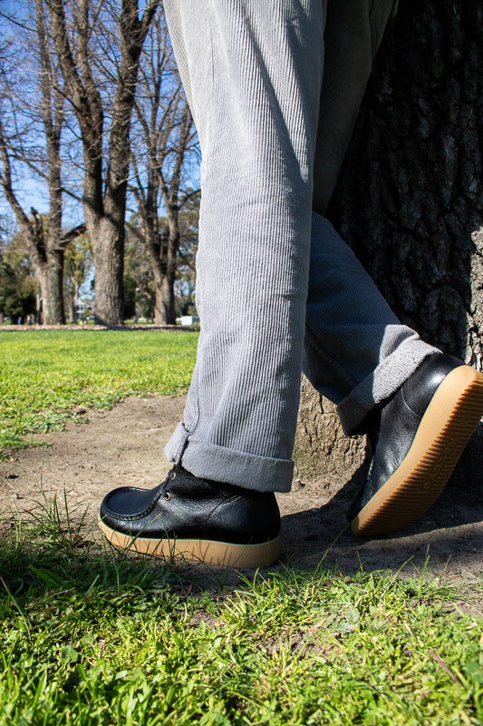 Asta Pull Up Leather - Gum Sole CF with Wool Lining