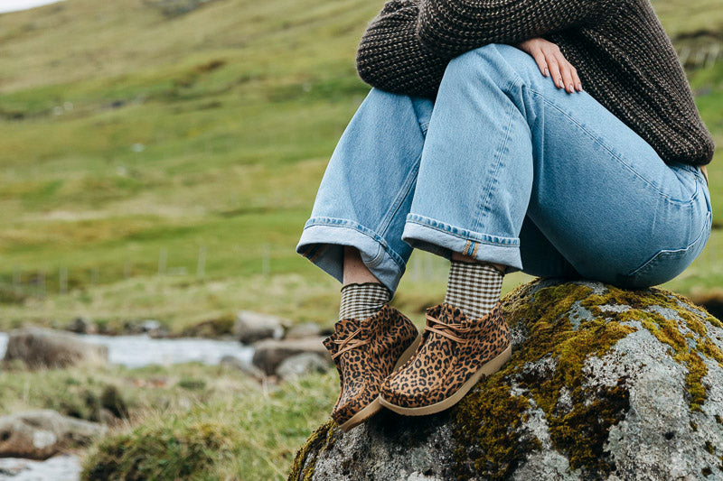 Ellen Suede Print w Gum Sole