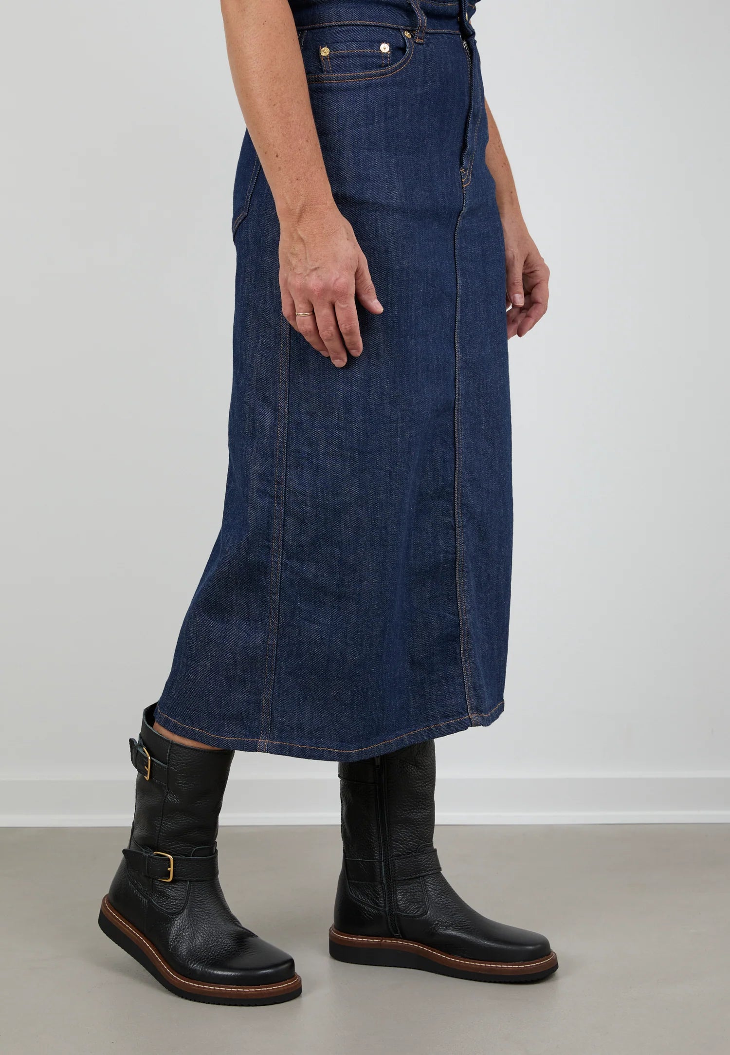 Fenja Tumbled Leather